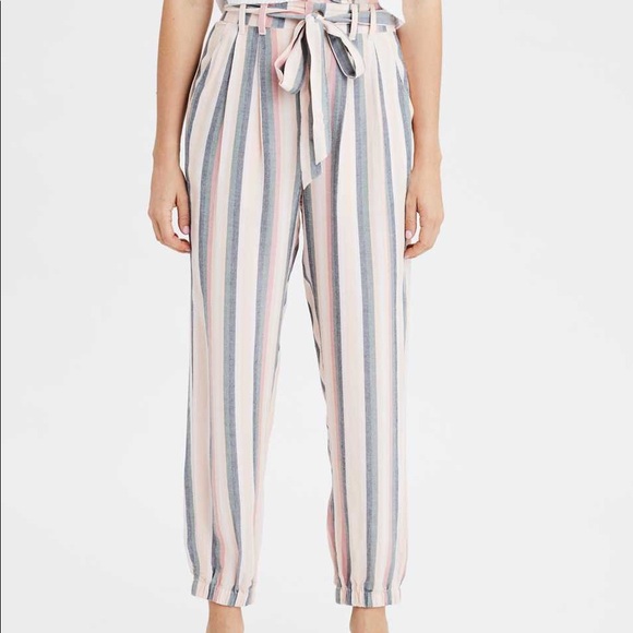 American Eagle Outfitters Pants - AE High Waisted Paperbag Jogger